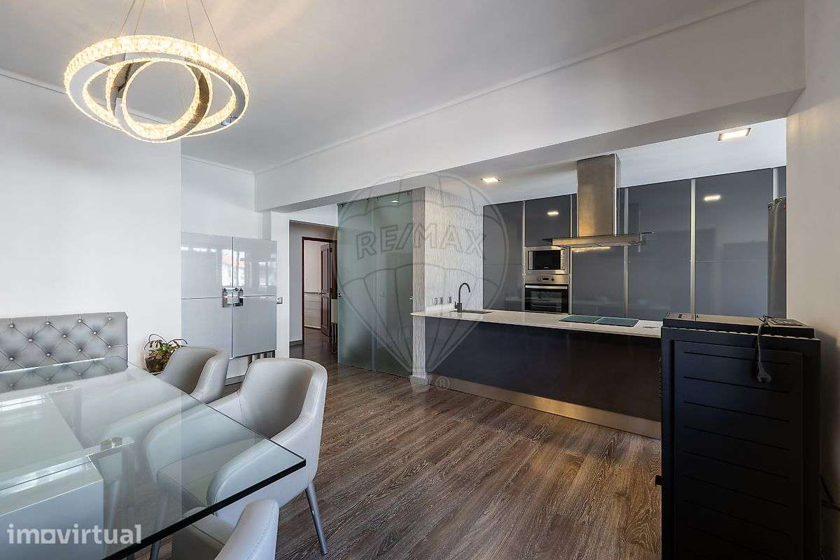 Apartamento T4 para venda - Grande imagem: 2/36