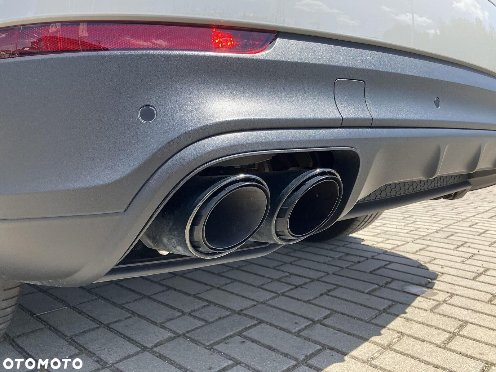 Porsche Cayenne - 40