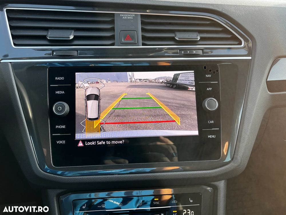 Volkswagen Tiguan - 22