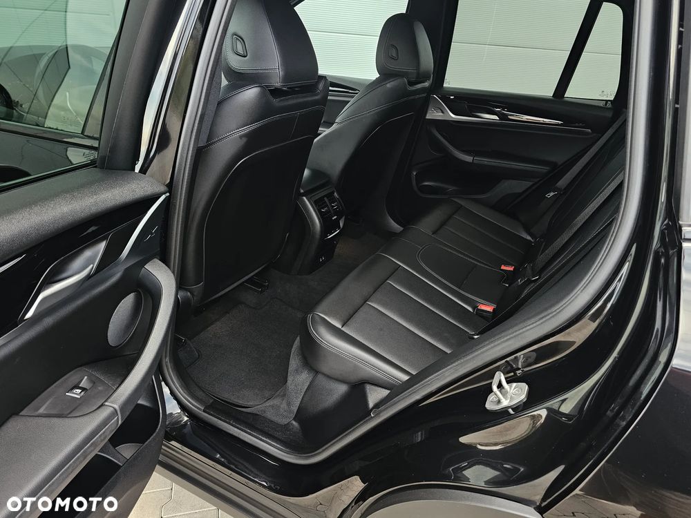 BMW X3 xDrive30e sport - 25