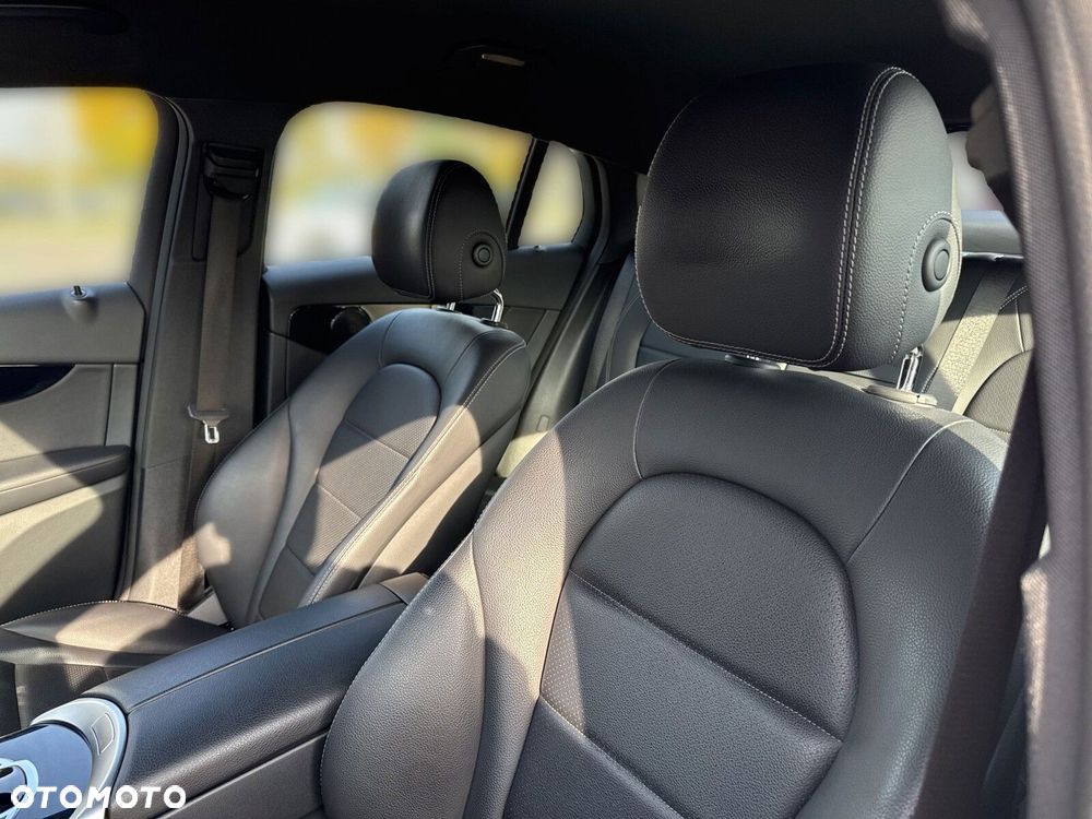 Mercedes-Benz GLC 220 d 4-Matic - 12