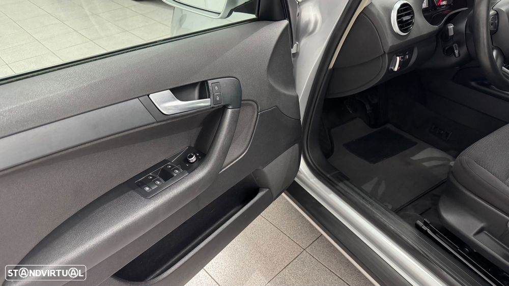 Audi A3 Sportback 1.6 TDI Sport - 26