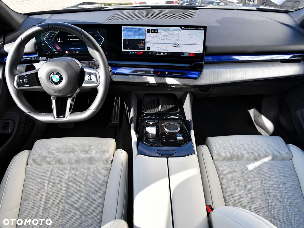BMW Seria 5 - 24