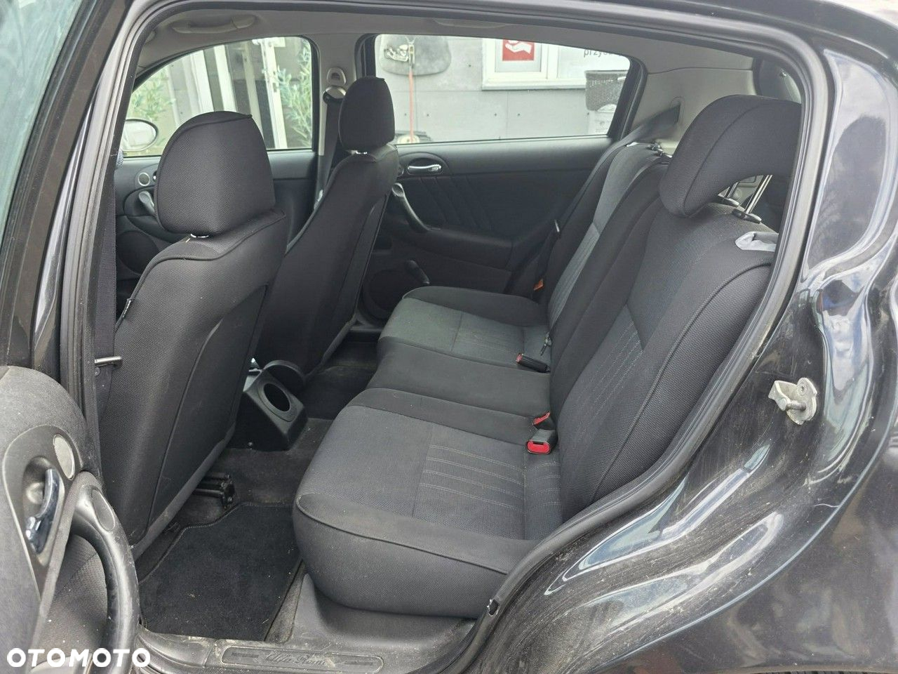 Alfa Romeo 147 1.6 Twin Spark 16V - 19