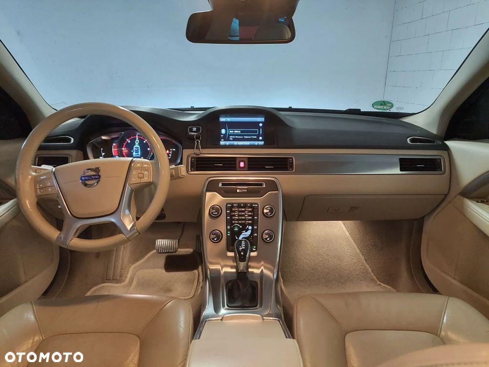 Volvo V70 - 12