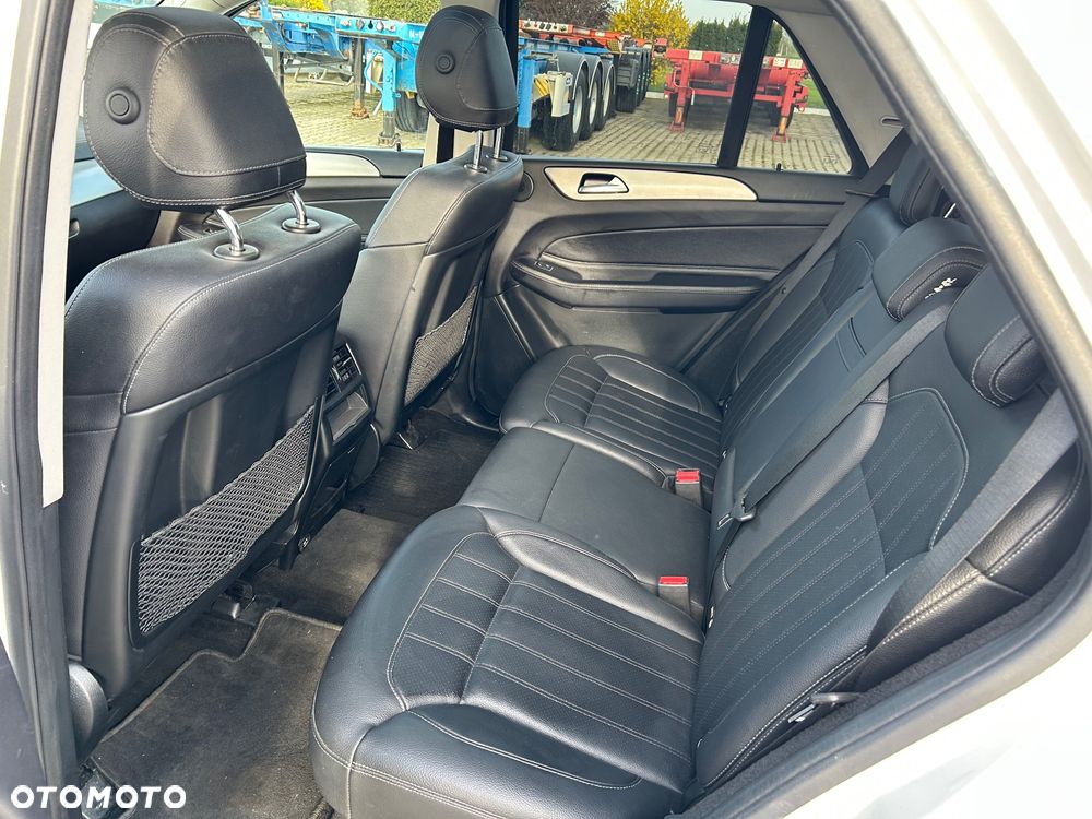 Mercedes-Benz GLE - 7