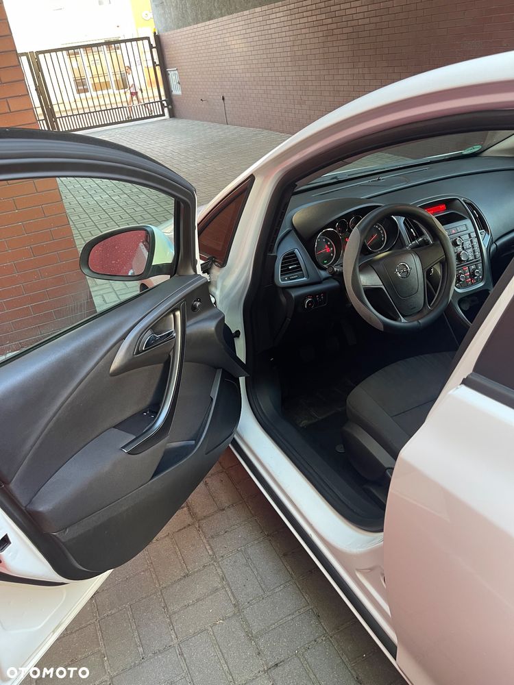 Opel Astra 1.4 Innovation - 9