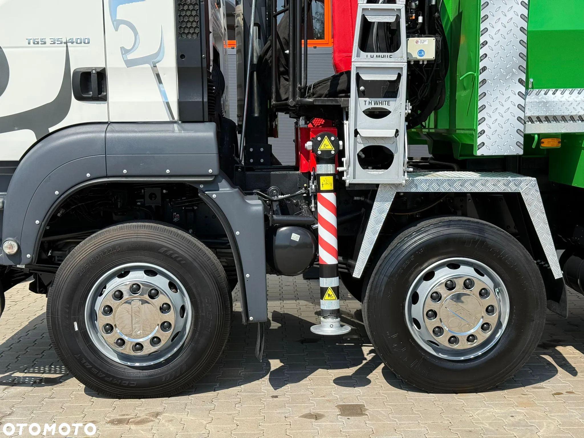 MAN MAN TGS TGX 35.400 // 8x4 // E5 // wywrotka kiper + HDS z czerpakiem / - 21