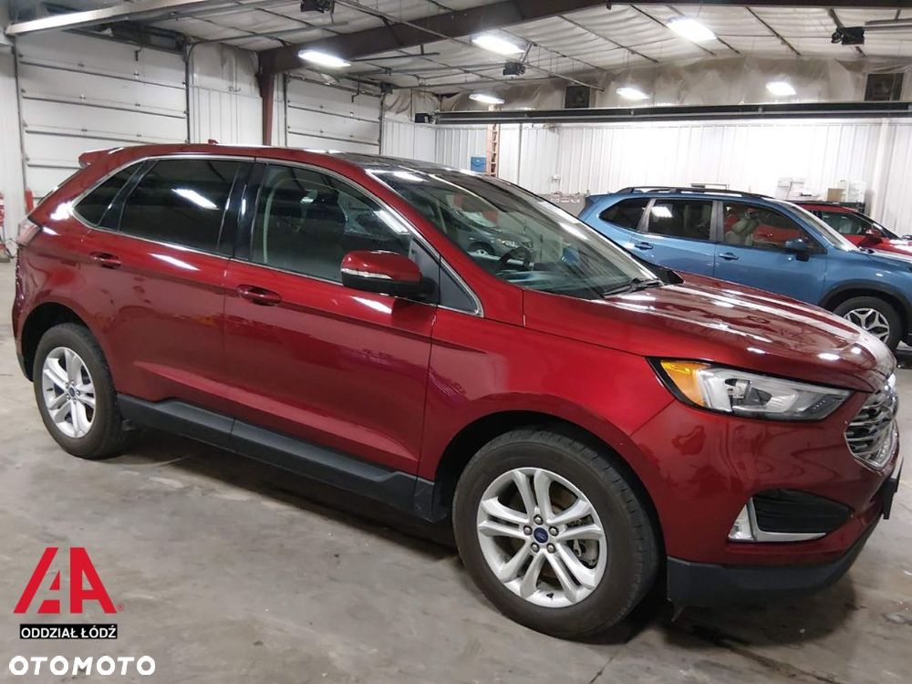 Ford Edge - 2