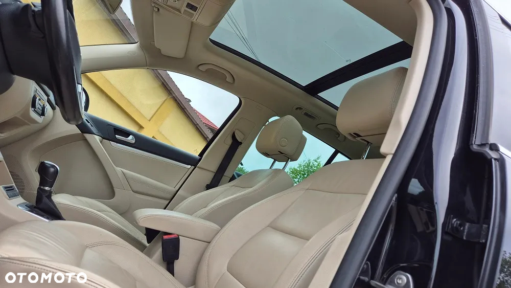 Volkswagen Tiguan 2.0 TDI 4Mot R-Style DSG - 4