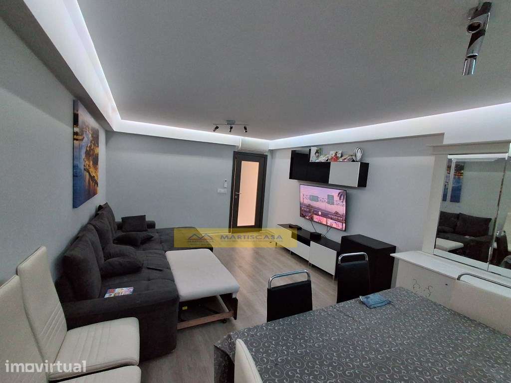 Espetacular T3 com 110m2, arrecadação, varanda e marquise - Grande imagem: 4/30