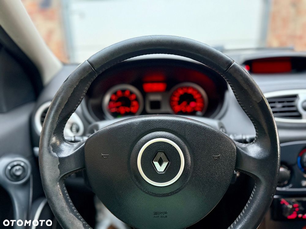 Renault Clio 1.6 16V Edition Dynamique - 17