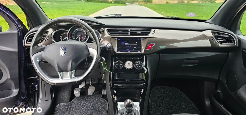 Citroën DS3 PureTech 110 Start & Stop CONNECTED CHIC - 7