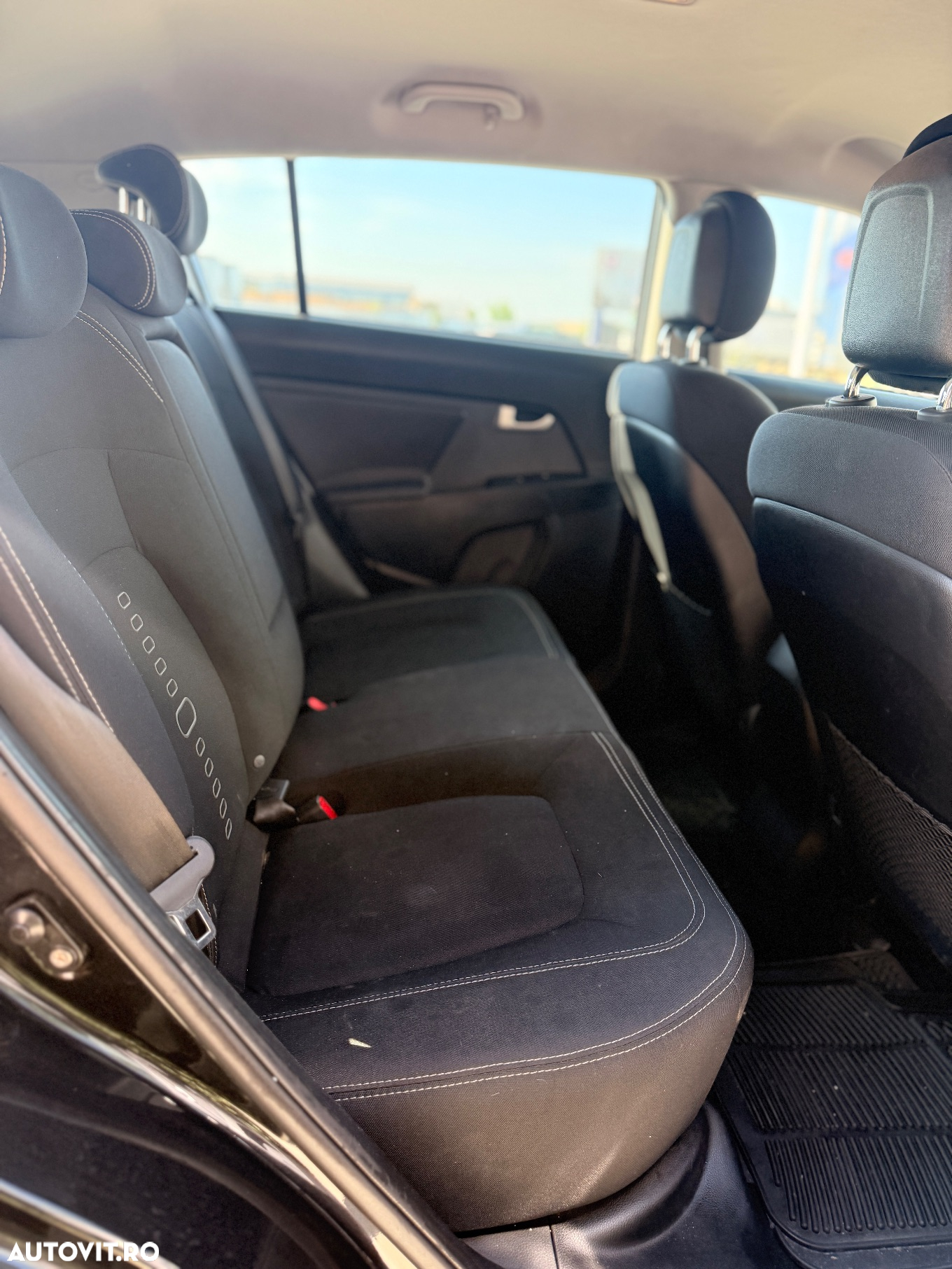 Kia Sportage 1.7 CRDI 2WD Vision - 8