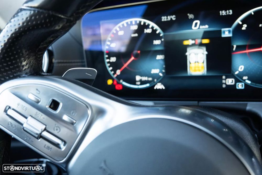 Mercedes-Benz CLS 220 d AMG Line - 26