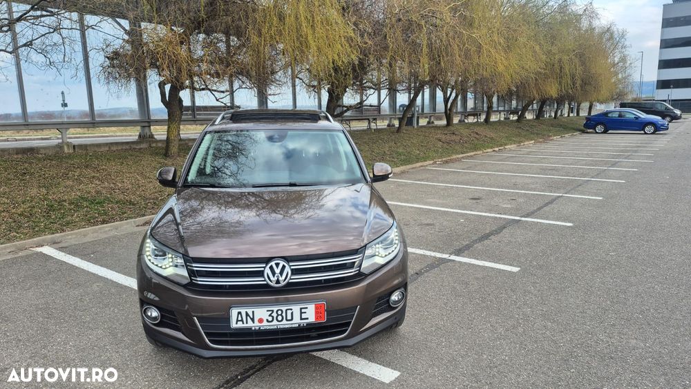 Volkswagen Tiguan 2.0 TDI DPF 4Motion BlueMotion Technology DSG Exclusive - 13