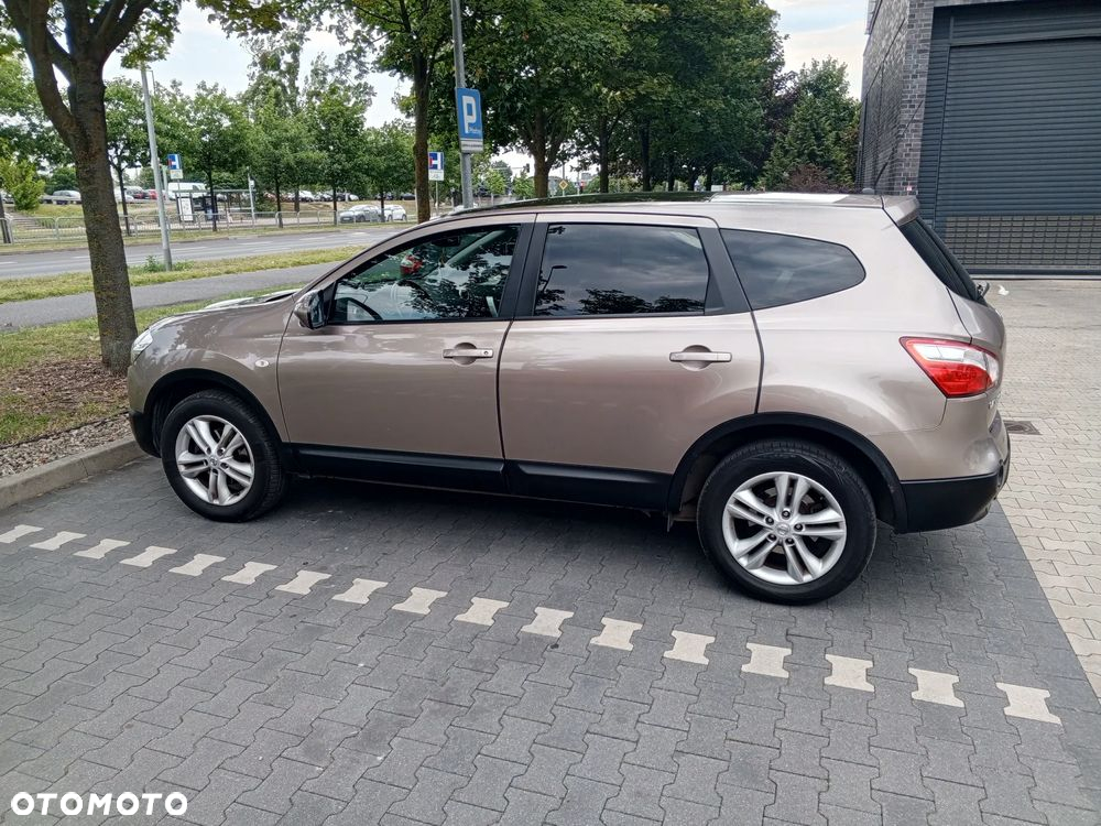 Nissan Qashqai+2 - 9