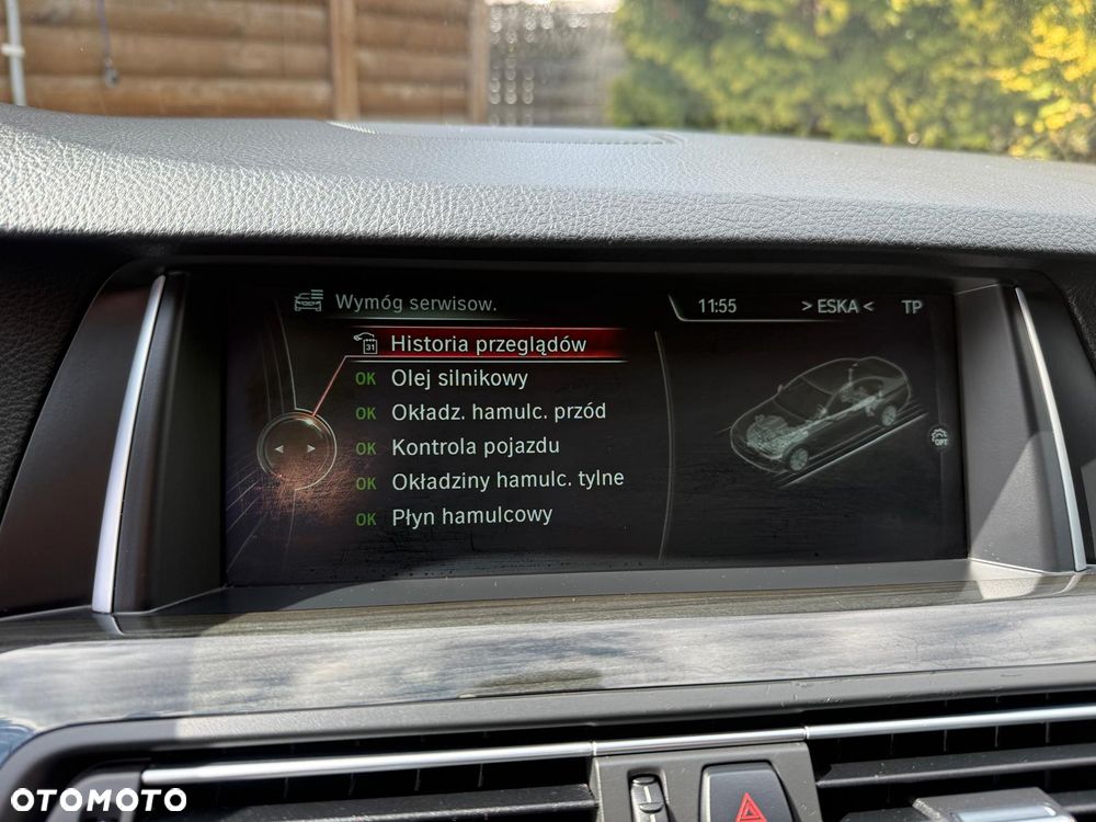 BMW Seria 5 535d xDrive Sport-Aut Luxury Line - 28