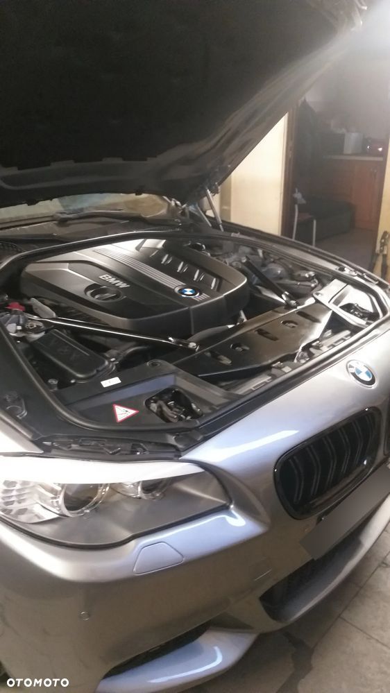 BMW Seria 5 520d - 4