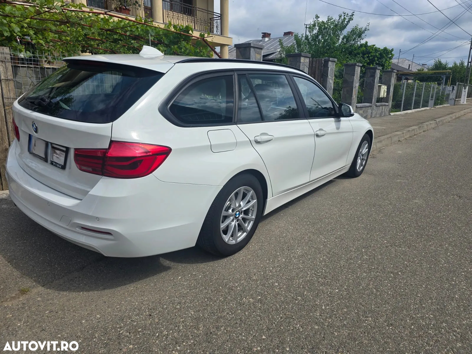 BMW Seria 3 316d Touring - 5