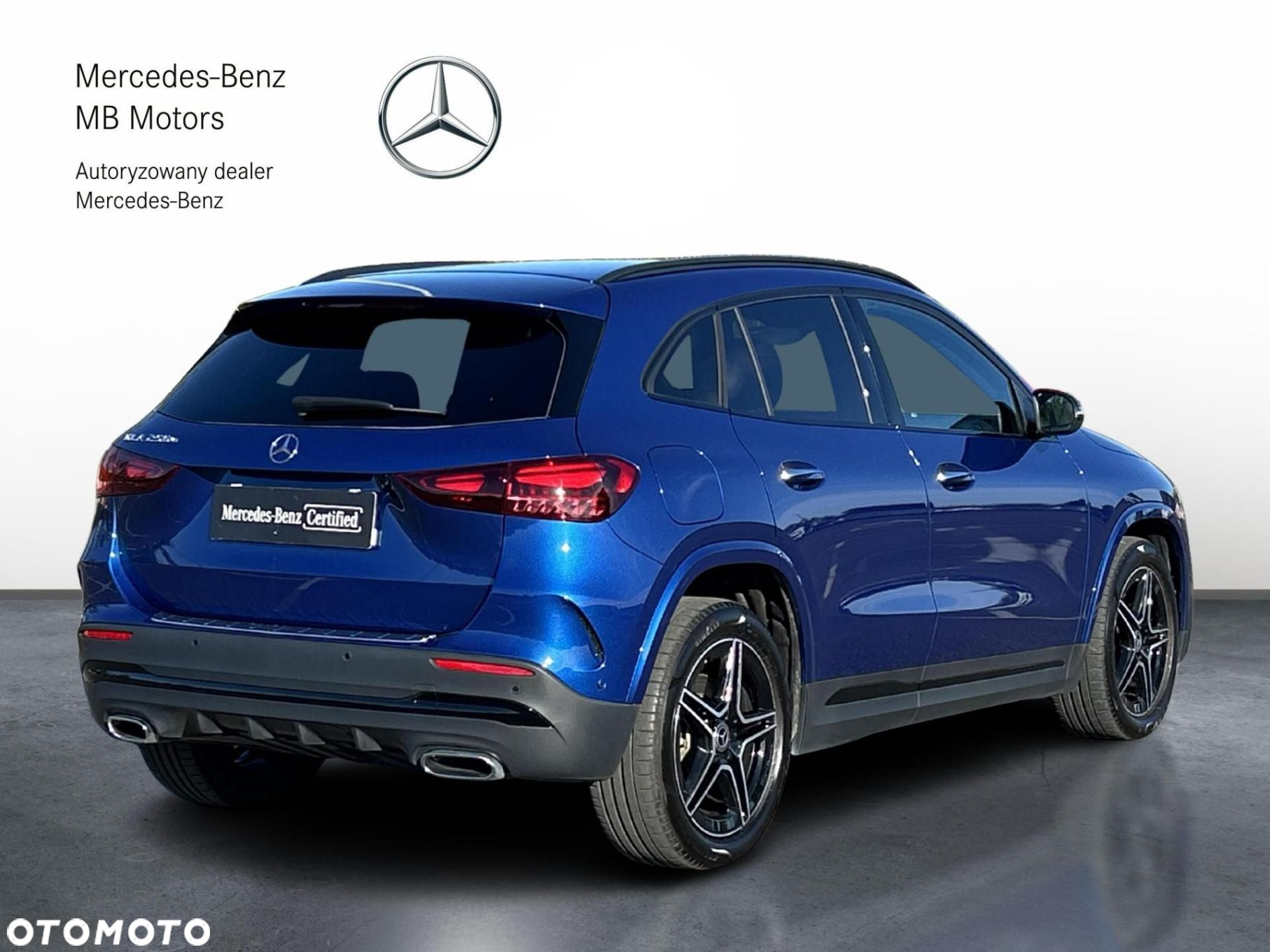 Mercedes-Benz GLA - 6