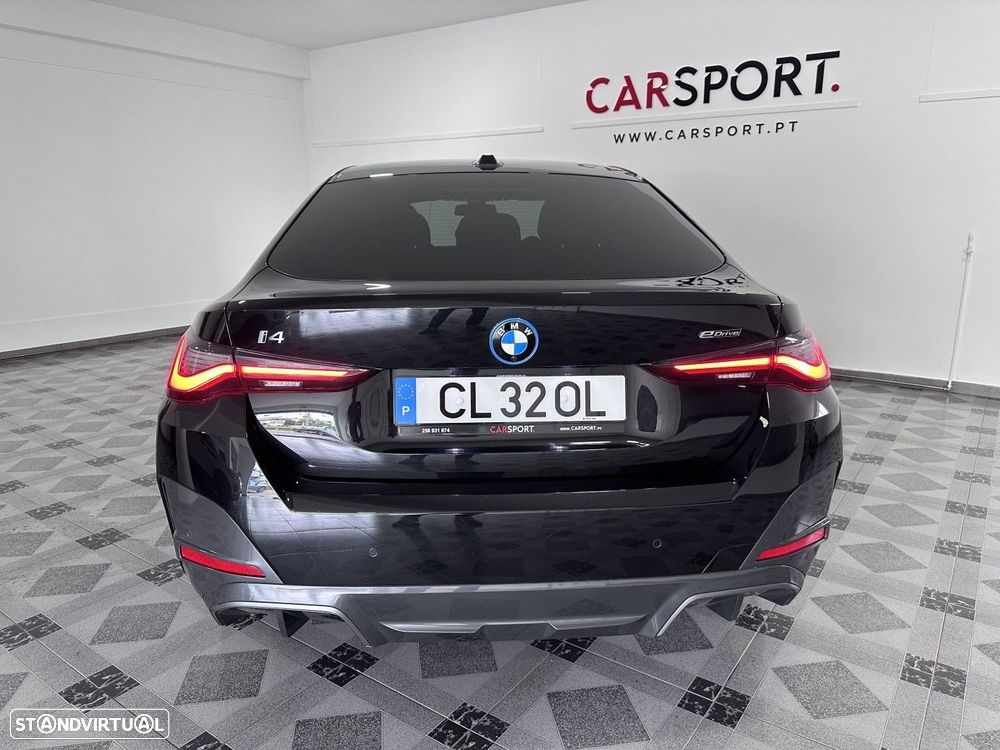 BMW i4 eDrive35 Edição Desportiva M - 6