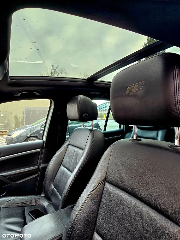 Volkswagen Tiguan 2.0 TDI Perfectline R-Style - 16