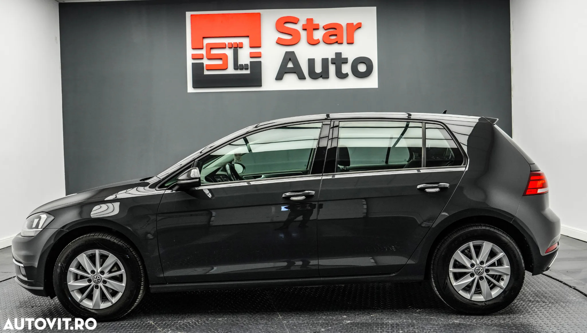 Volkswagen Golf 1.6 TDI Trendline - 10