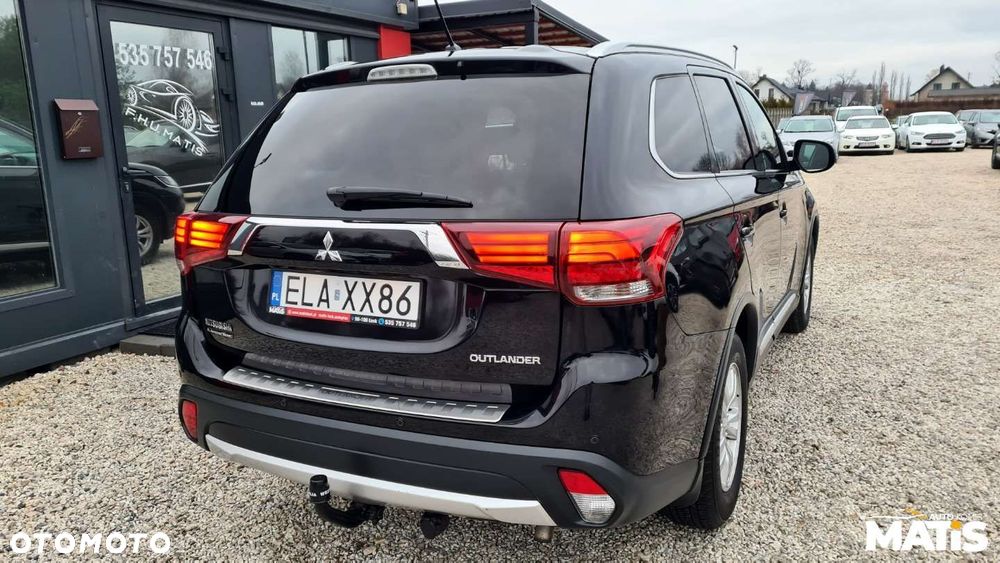 Mitsubishi Outlander - 17