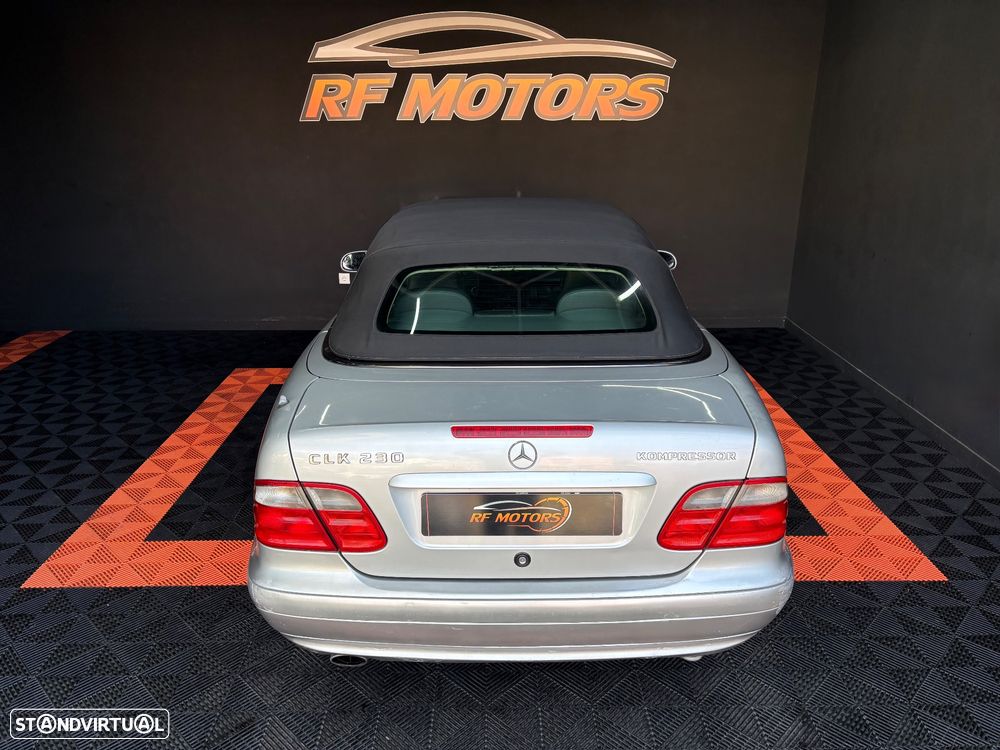 Mercedes-Benz CLK 230 - 24