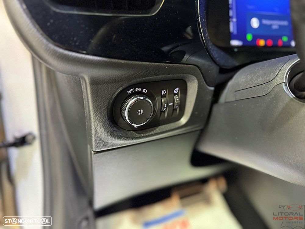 Opel Corsa 1.2 T Hybrid EdCT - 19