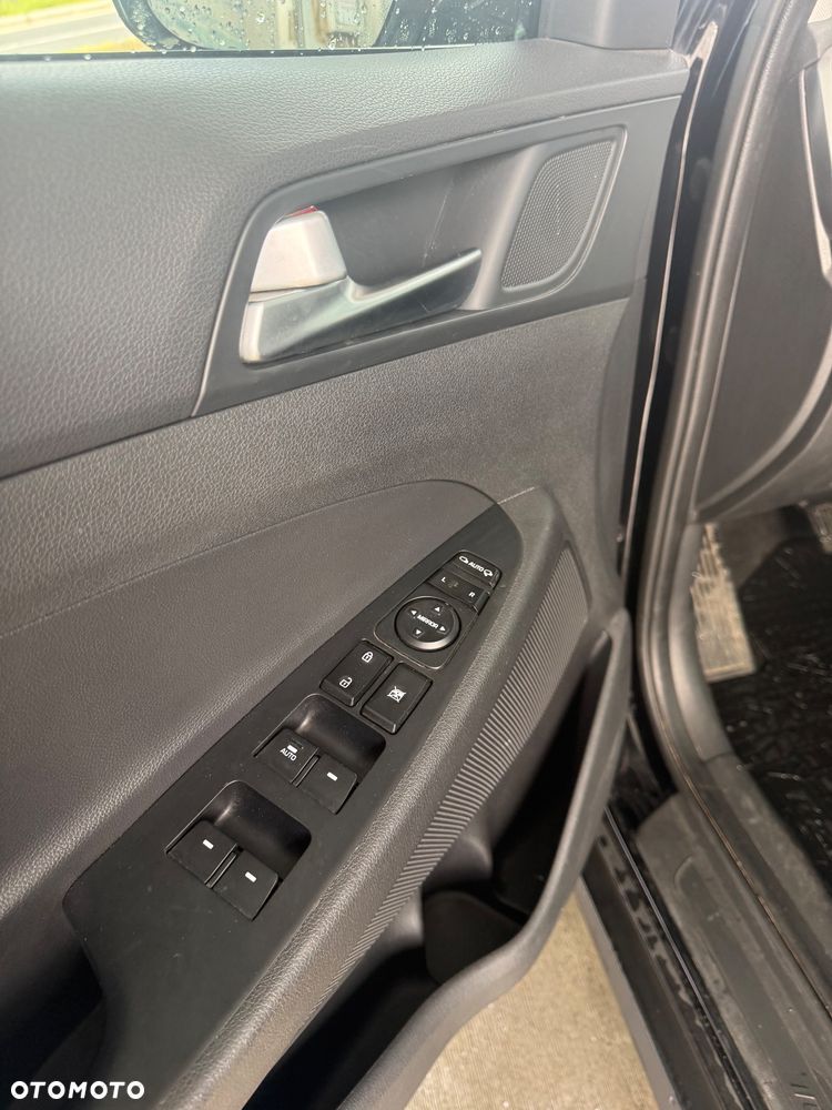 Hyundai Tucson 1.6 Turbo 4WD Intro Edition - 19