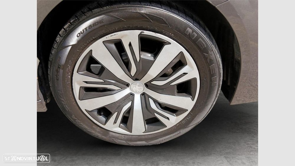 Peugeot 208 1.2 PureTech Active - 11