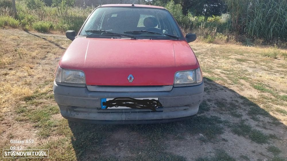 Renault Clio 1.2 Fidji - 1