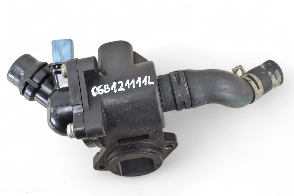 Obudowa Termostatu AUDI A4 B6 B7 1.6 16V 06B121111L - 3