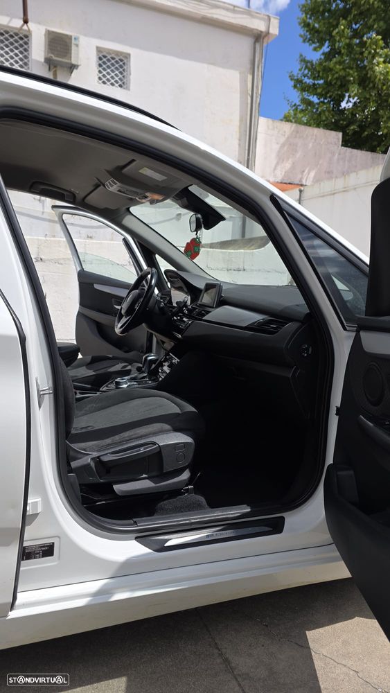 BMW 225xe Active Tourer iPerformance - 10