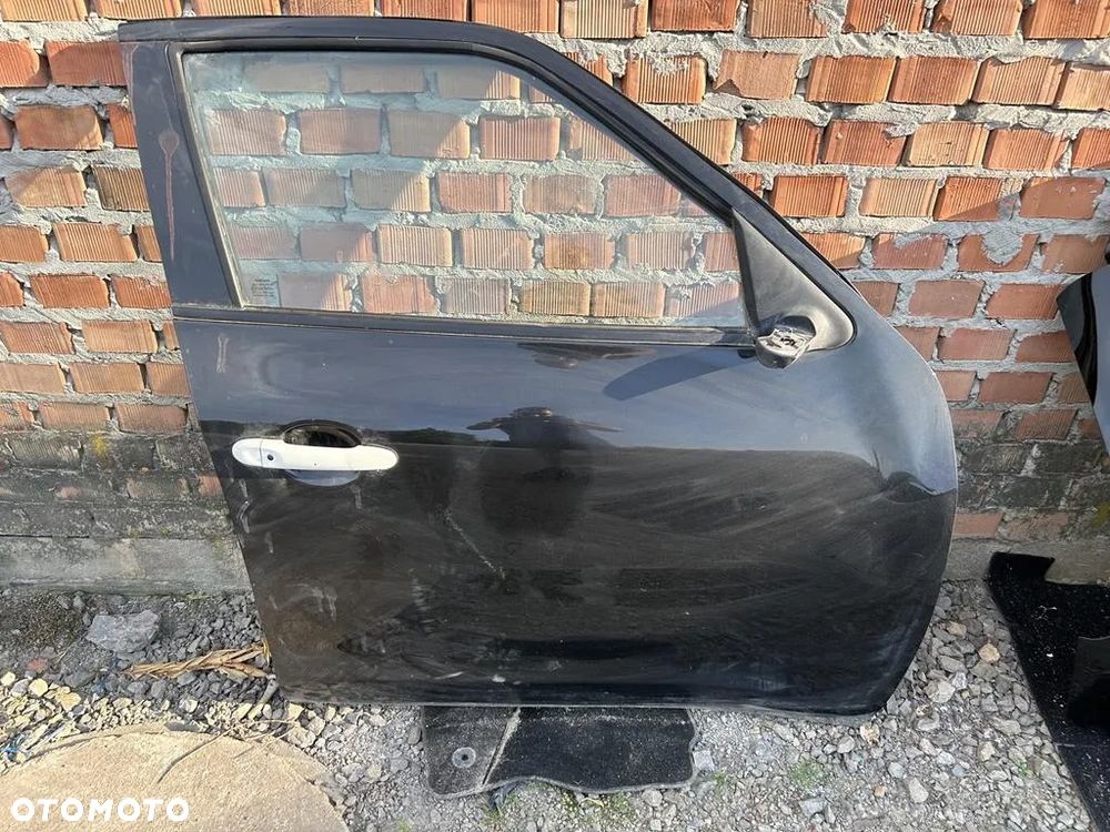 Drzwi przód przednie prawe Nissan Juke I F15 13r Z11G