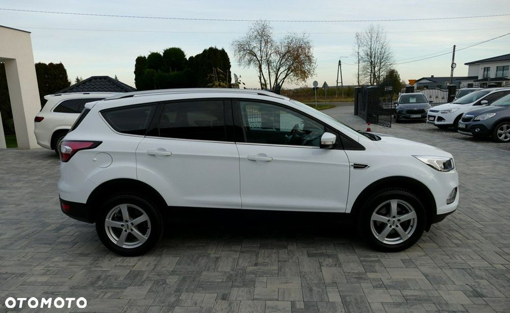 Ford Kuga - 15