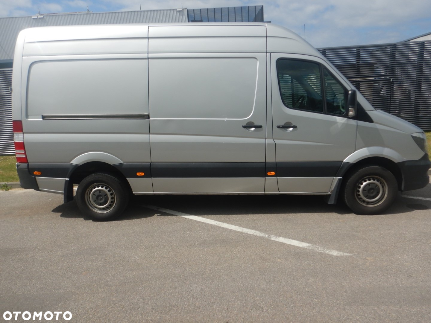 Mercedes-Benz Sprinter - 6
