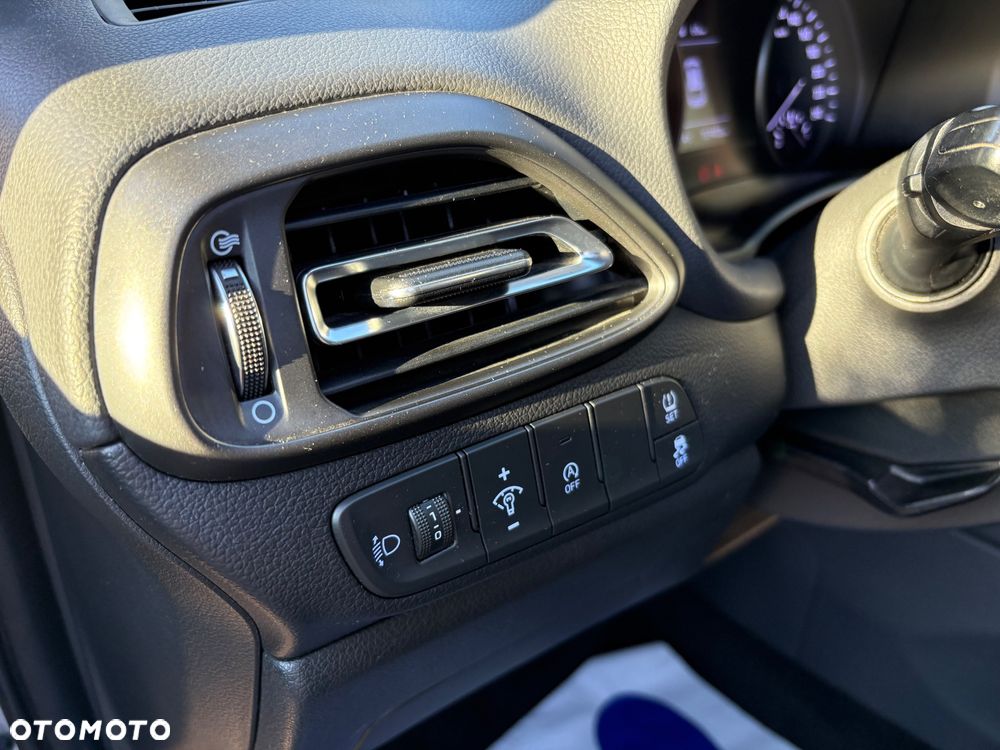 Hyundai i30 1.5 DPI Modern - 19