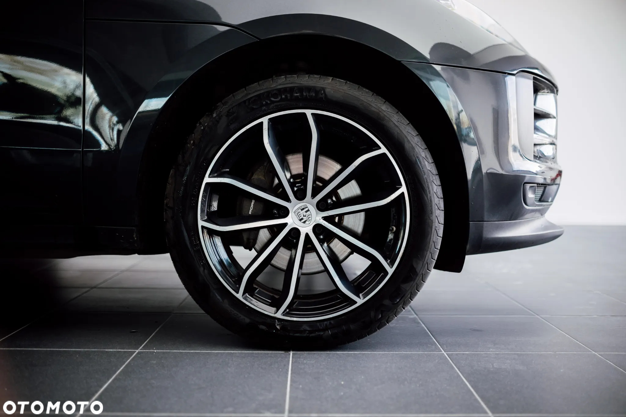 Porsche Macan Standard - 30