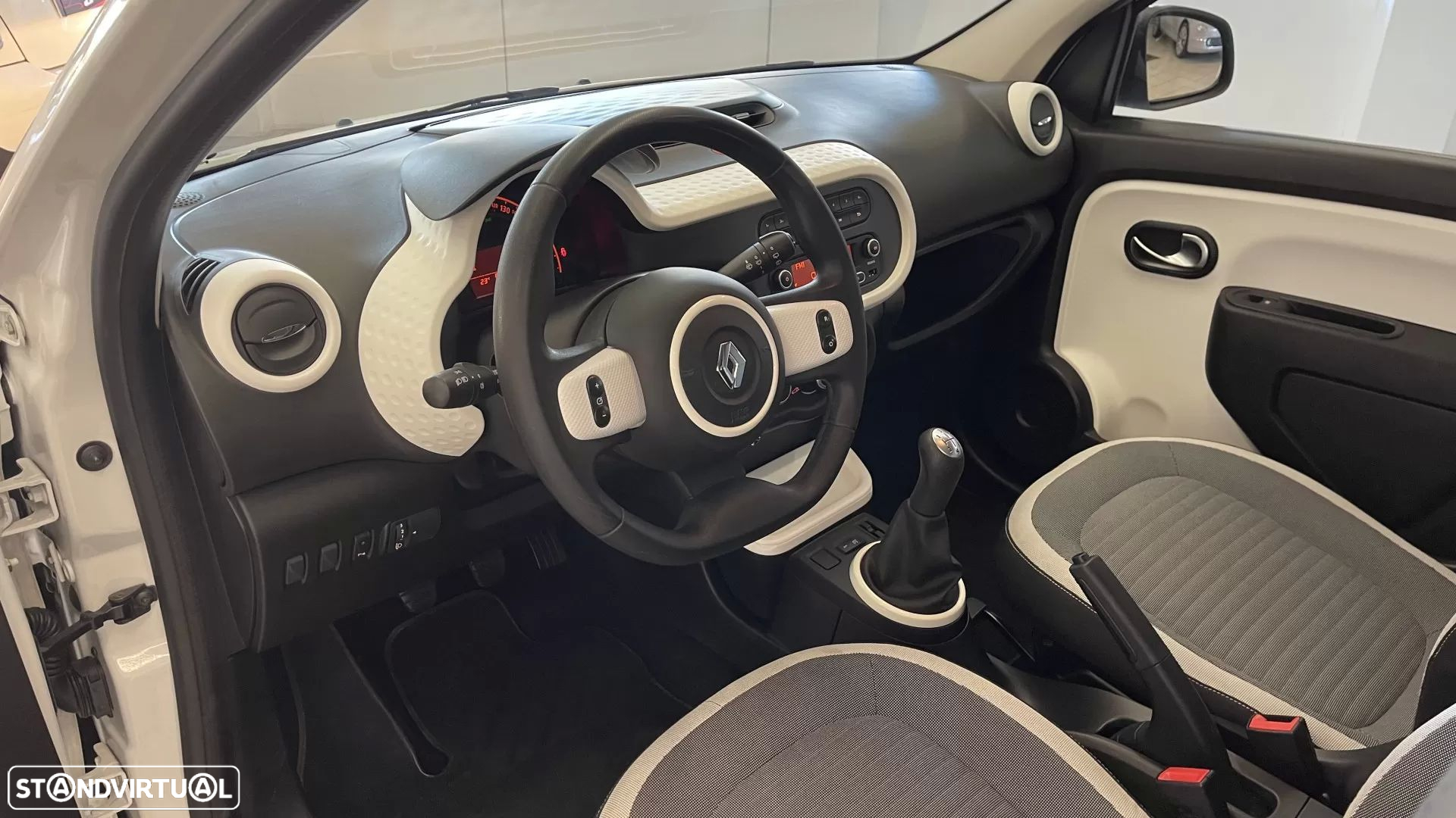 Renault Twingo 1.0 SCe Limited - 13