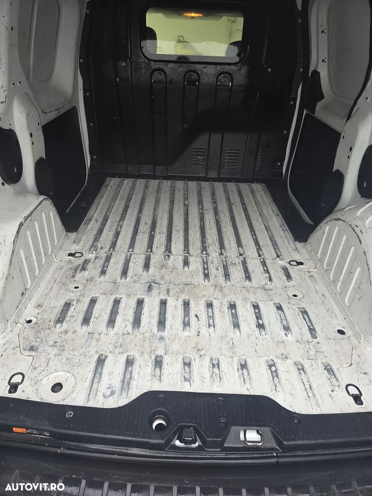 Dacia Dokker 1.5 Blue dCi Laureate - 9