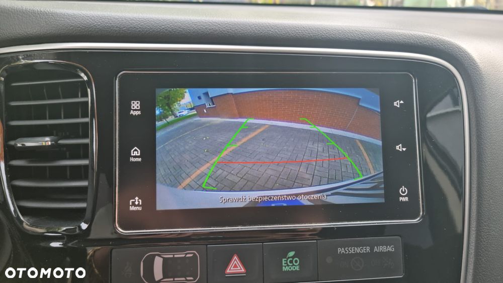 Mitsubishi Outlander 2.0 Invite + 2WD - 21