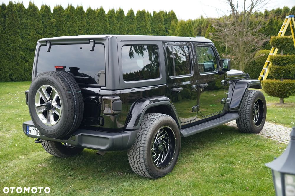 Jeep Wrangler 3.6 Unlim Sahara - 34