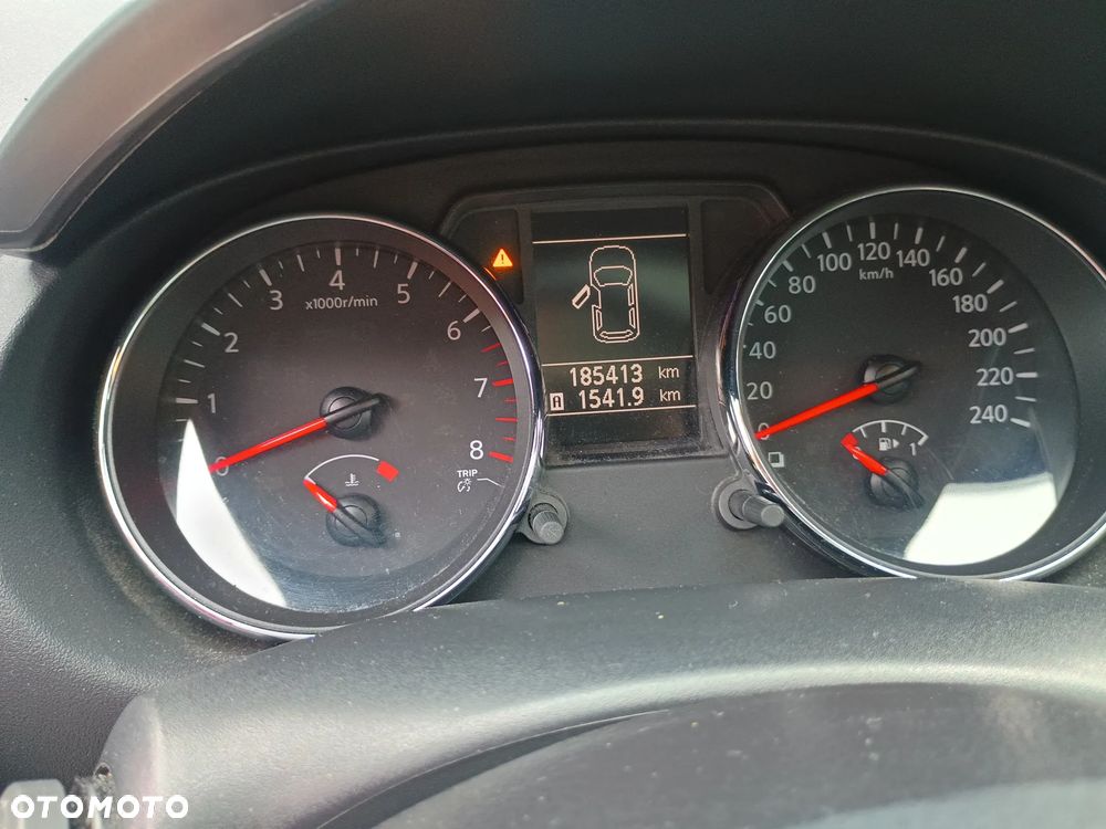 Nissan Qashqai 2.0 Acenta - 25
