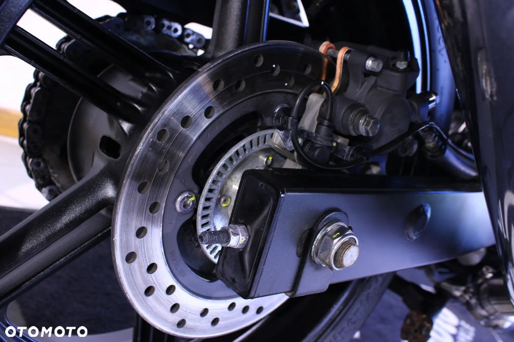 Honda CBF - 34