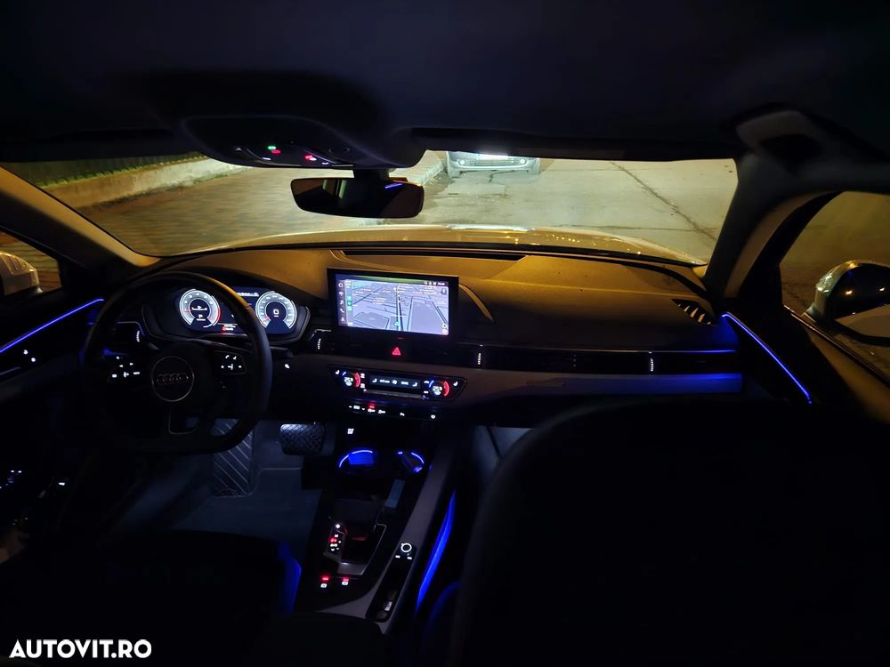 Audi A4 45 TFSI quattro S tronic S line - 13