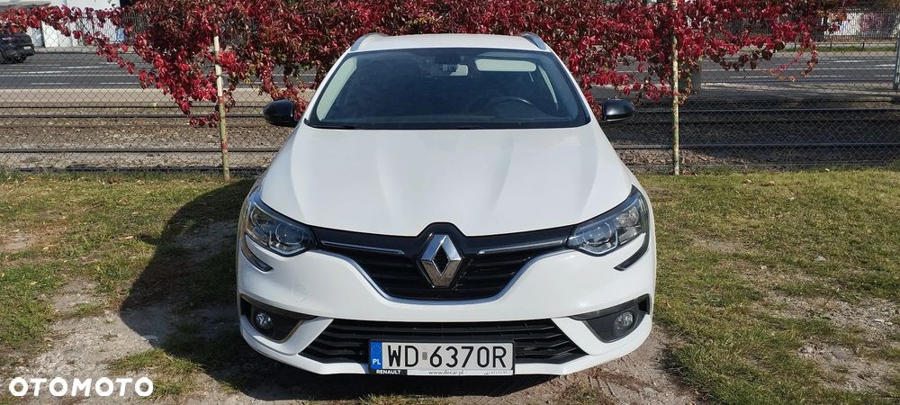 Renault Megane 2018 photo 2