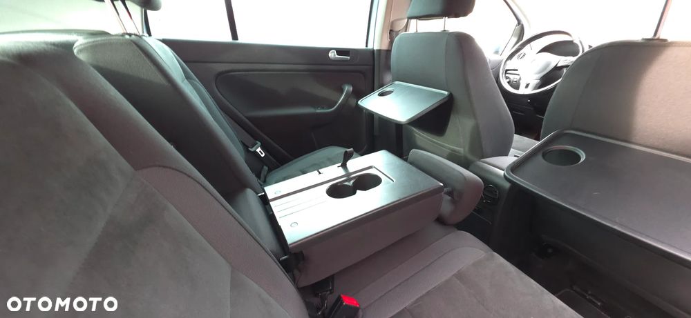 Volkswagen Golf 1.4 TSI Highline - 32